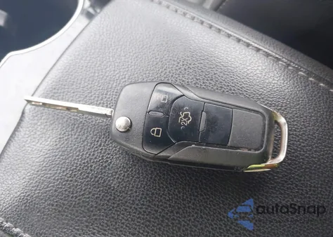 2015 Ford Fusion Se z USA, uszkodzony, nr VIN 3FA6P0HD4FR253253